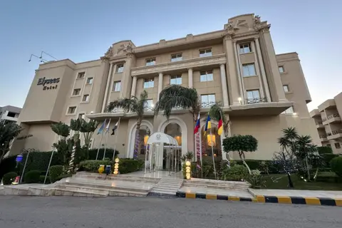 Elysees Dream Beach Hotel in Hurghada
