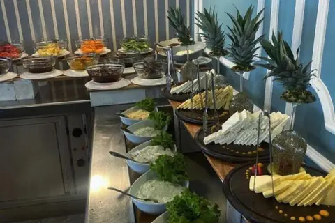 Blue Marine Hotel in Durres — foto 18