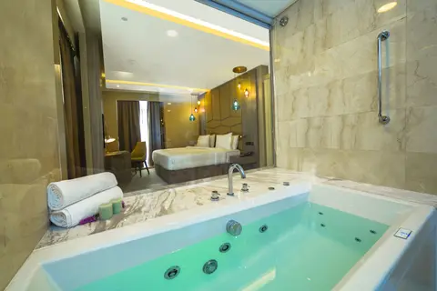 Four Points by Sheraton Production City, Dubai in Dubai — foto 10