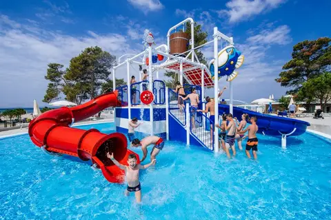 Camping Zaton Holiday Resort in Zaton