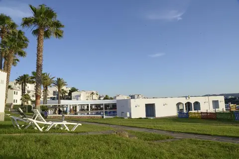 TRH Tirant Playa in es Mercadal — foto 16