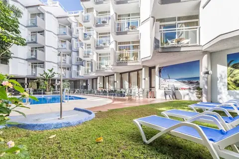 Alua Sun Lago Rojo in Torremolinos — foto 21