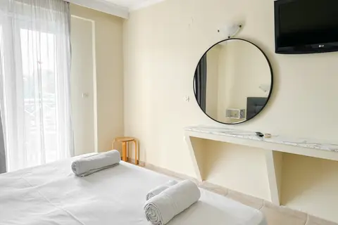 Kavos Plaza Hotel in Kavos, foto 30
