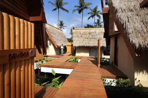 Holiday Inn Resort Phuket Mai Khao Beach in ศรีสุนทร — foto 16
