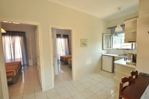 Elena Apartments Corfu in Αχαράβη — foto 7