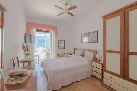 Village Hotel Lucia in Tremosine sul Garda — foto 9