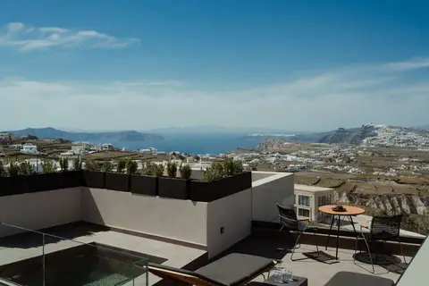 Apikia Santorini Suites in Thira Municipal Unit, foto 12