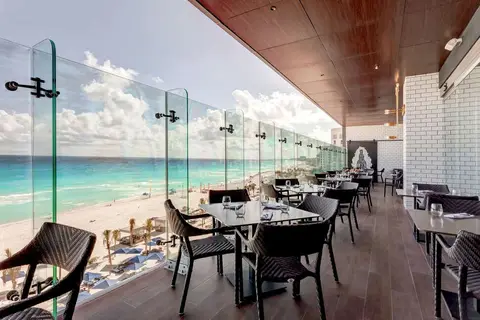 Royalton Chic Cancun in Boulevard Kukulcán — foto 6