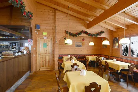 Hotel Savoia in Vermiglio — foto 11
