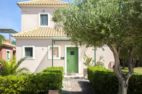 Monambeles Villas in Σβορωνάτα — foto 3