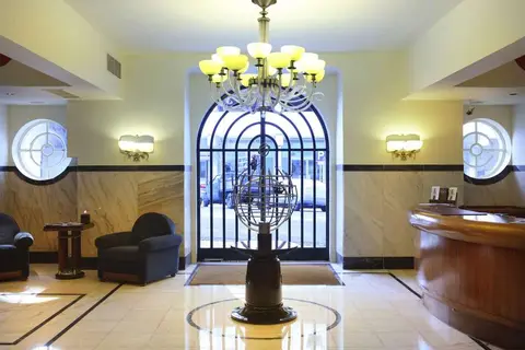 Hotel Britania Art Deco in Almada, foto 17