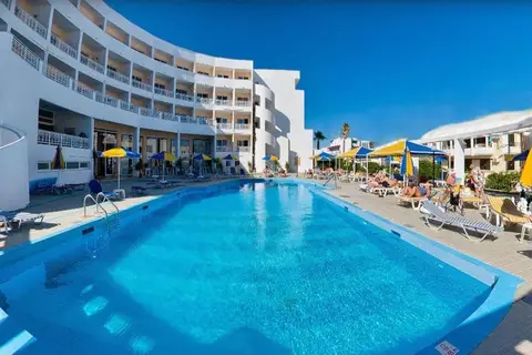 Kris Mari Hotel in Καρδάμαινα