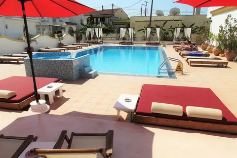 Oasis Beach Club in Kavos, foto 29