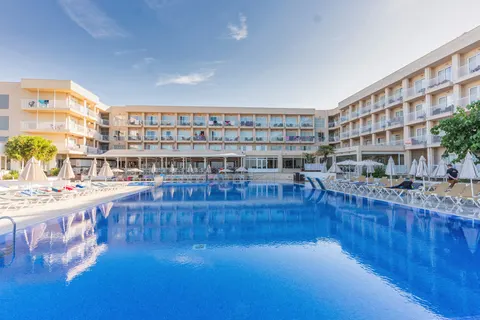 Minura Sur Menorca in Sant Lluís