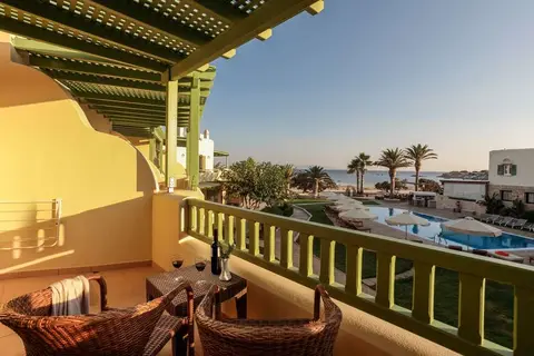 Finikas Hotel in Δήμος Νάξου και Μικρών Κυκλάδων — foto 12