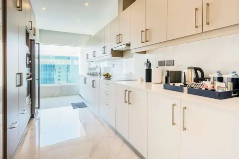Centara West Bay Hotel & Residences Doha in Doha — foto 12