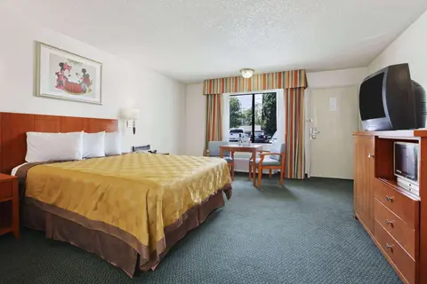 Travelodge Inn & Suites by Wyndham Anaheim on Disneyland Drive in Anaheim, foto 30