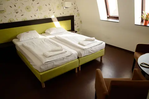 Medos Hotel Budapest in Boedapest — foto 17