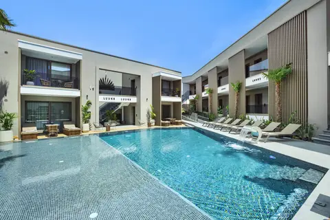 Luuks Luxury in Pallini Municipal Unit