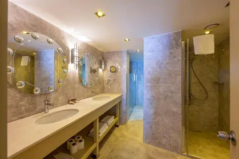 Taxim Hill Hotel in Beyoğlu — foto 19