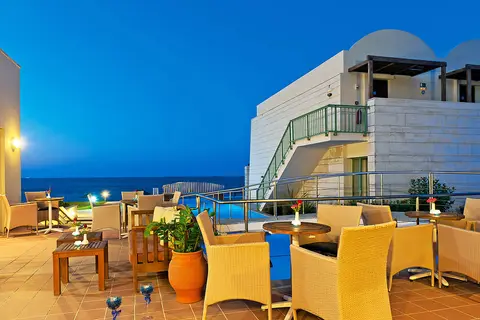 Grand Bay Beach Resort in Kolymbari — foto 30