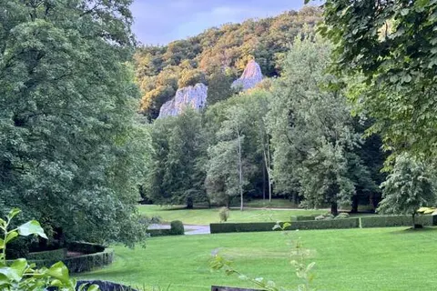 Castel de Pont-à-Lesse foto 5
