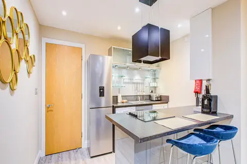 Hybrid Resi - Battersea in Londen — foto 2