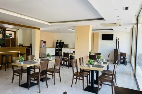 Hotel Equo Aranjuez in Aranjuez — foto 18