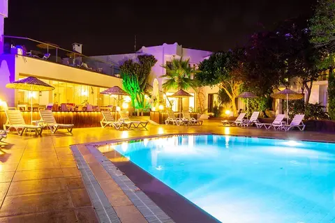 Flora Hotel in Bodrum — foto 7