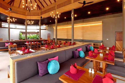 Apsara Beachfront Resort & Villa in คึกคัก — foto 16