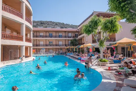 Cactus Beach Hotel & Bungalows in Stalis Super Market, foto 13