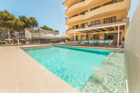 Petit Garden Hotel by Flacalco in Cala Ratjada — foto 14