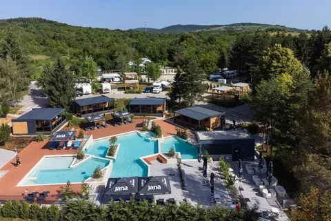 Plitvice Holiday Resort in Rakovica — foto 29