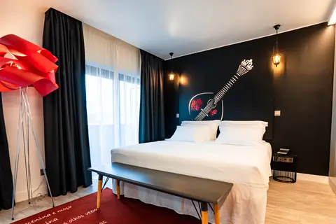 Hills Hotel Lisboa in Almada — foto 11