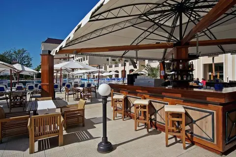 Melia Grand Hermitage in Дентална клиника „Медика 3 Дент“ — foto 7