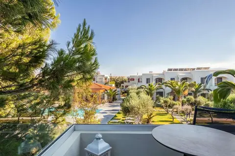 Malena Hotel & Suites in Δημοτική Ενότητα Γαζίου — foto 9