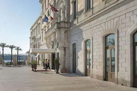 Grande Albergo Internazionale in Brindisi — foto 9