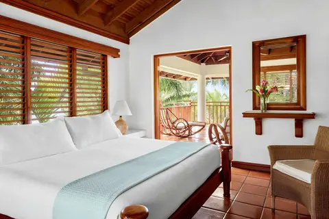 Hotel Couples Swept Away in Westmoreland — foto 16