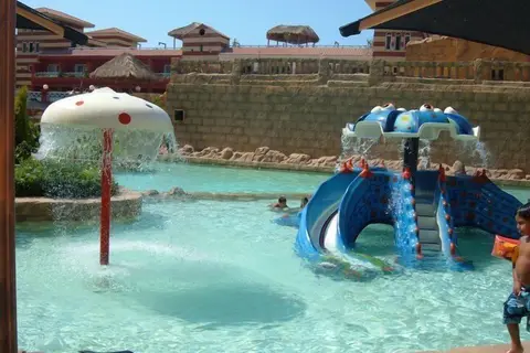 Porto Marina Resort & Spa in العلمين — foto 16