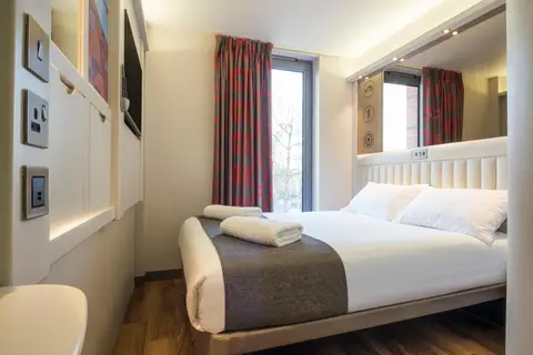 Point A Hotel Canary Wharf in Londen, foto 7