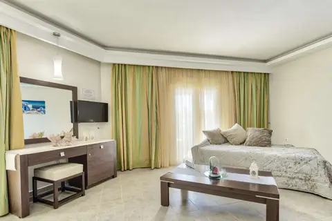 Majestic Hotel & Spa in Laganas — foto 16