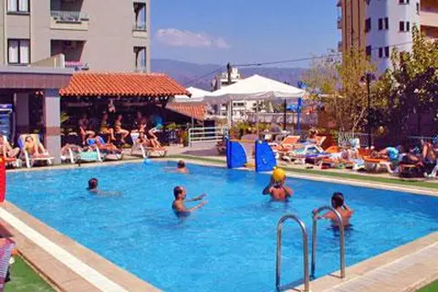 Karen in Marmaris — foto 2
