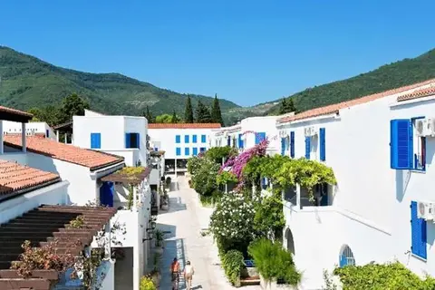 Slovenska Plaza Resort in Budva — foto 14