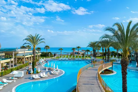 Liberty Lara Beach in Aksu — foto 20