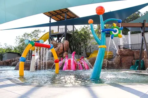 OZO Phuket in ตำบลกะรน — foto 23