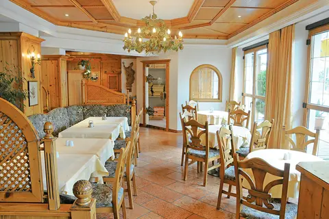 Hotel Lukasmayr in Bruck an der Großglocknerstraße — foto 2
