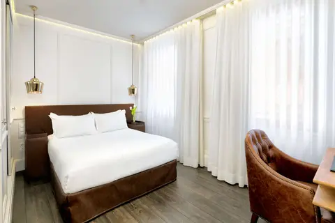 H10 Montcada in Barcelona — foto 3