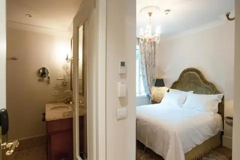 E'bel Boutique Hotel in Tirana — foto 4