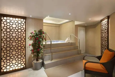 Ramada by Wyndham Abu Dhabi Corniche in أبوظبي — foto 11