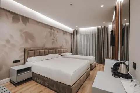Hotel Oasis in Saranda — foto 12